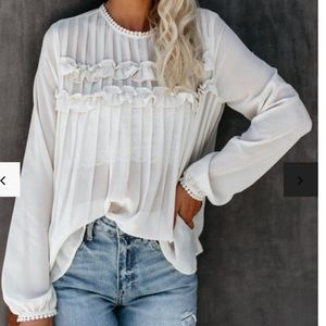 FLASH SALE: NWT Vici Blouse